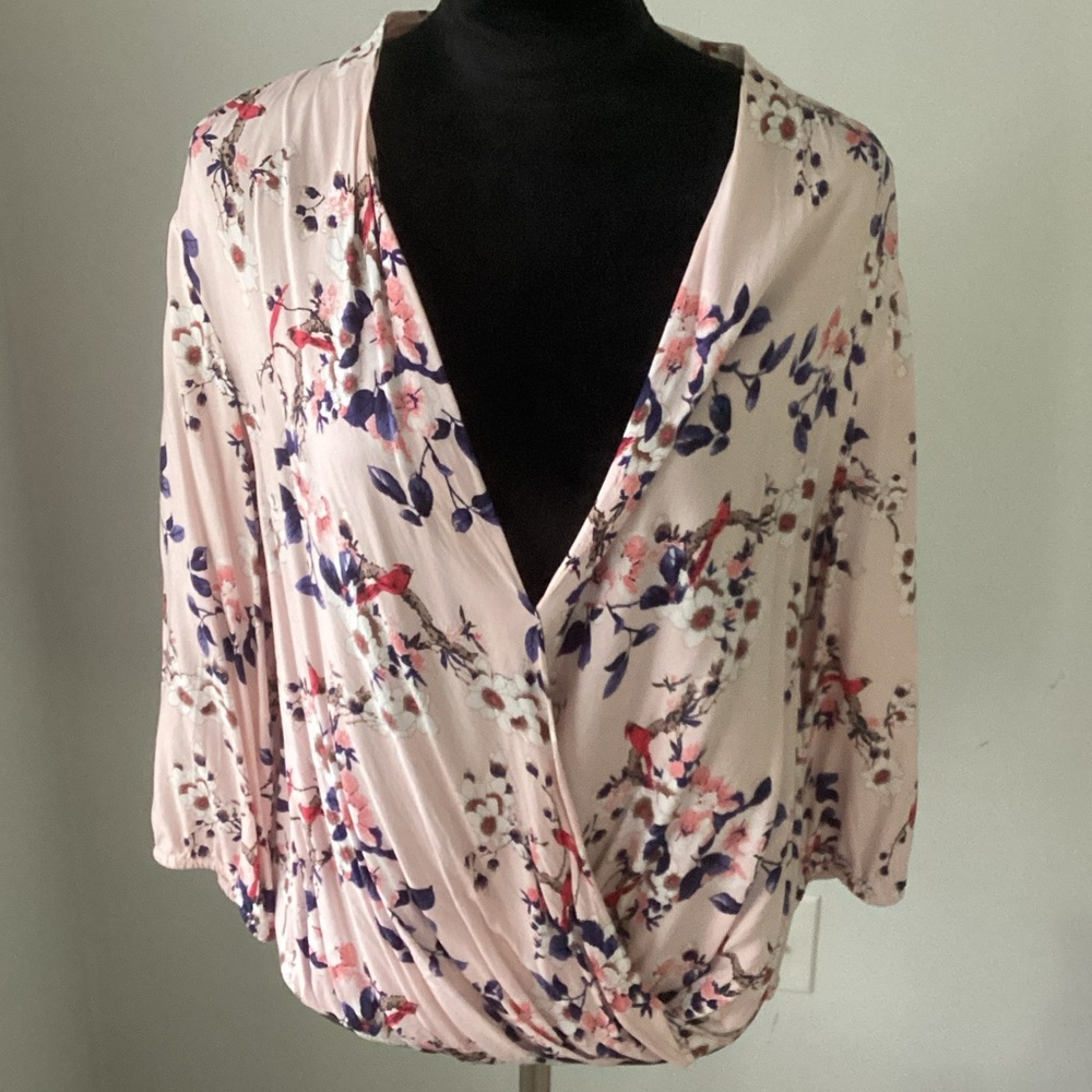EUC VENUS Floral Wrap Blouse